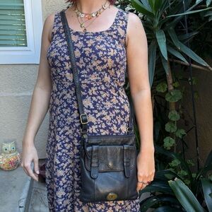 Vintage Black Fossil Pebble Leather Crossbody Bag